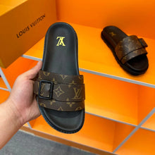 Cargar imagen en el visor de la galería, SANDALIAS PREMIUM LV HEBILLA
