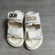 Cargar imagen en el visor de la galería, SANDALIAS EXCLUSIVA  DR HUESO
