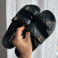 Cargar imagen en el visor de la galería, SANDALIAS PREMIUM NEGRA
