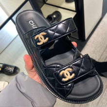 Cargar imagen en el visor de la galería, SANDALIAS PREMIUM NEGRA
